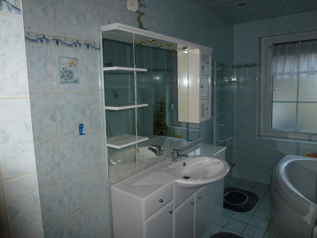 Ferienwohnung Thale Zimmer foto